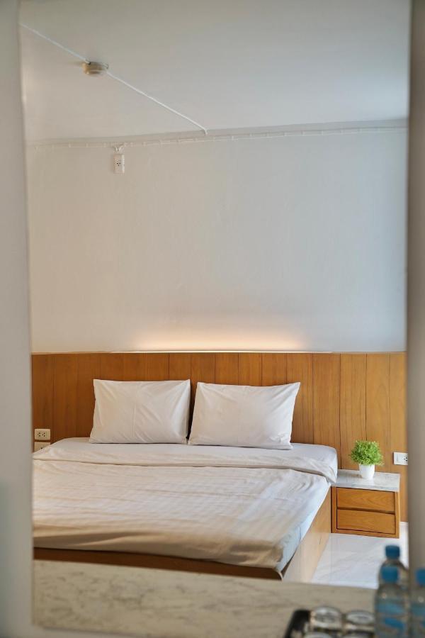 View Place Hotel & Residence Bangkok Exterior foto